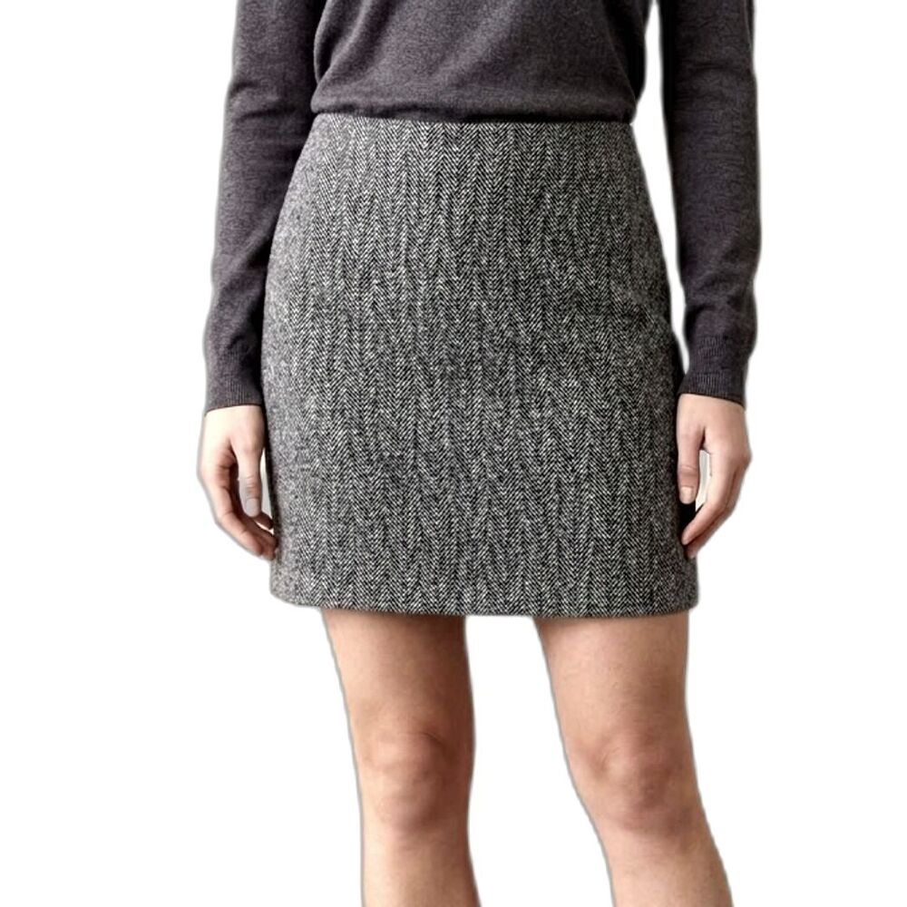 Kendall & Kylie Gray Herringbone Tweed Mini Skirt